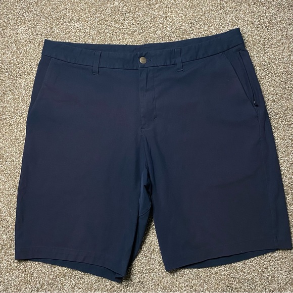 Lululemon Commission Short Relaxed Warpstreme - Picture 3 of 11